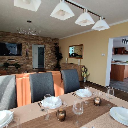Apartmany V Nasem Olomouc Ngoại thất bức ảnh
